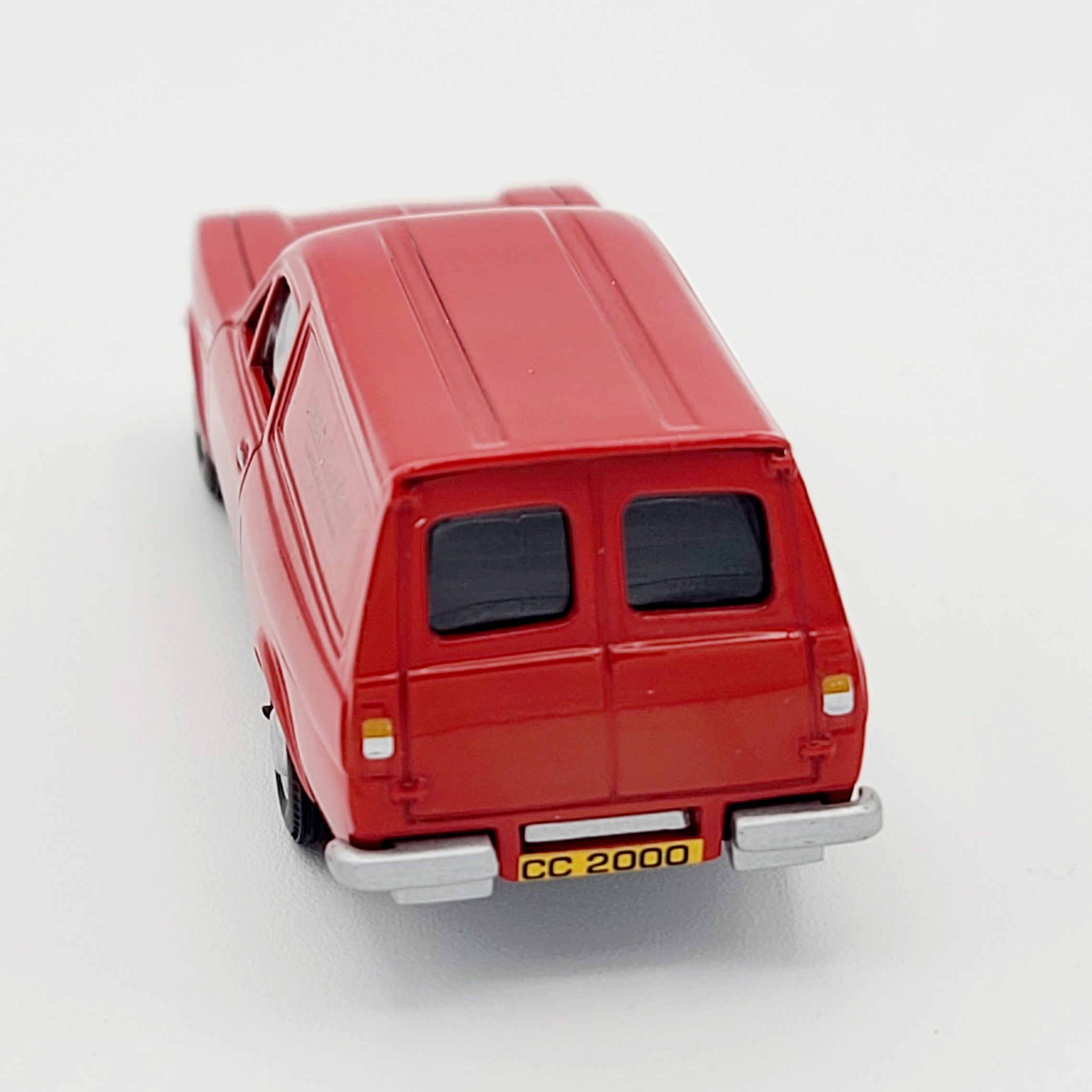 Corgi - Ford Escort Van "London Transport" #67102, 1:43 scale (2000 Collector Club Model)